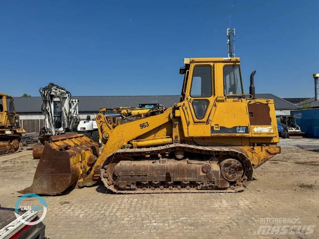 CAT 963 Paletli yükleyiciler