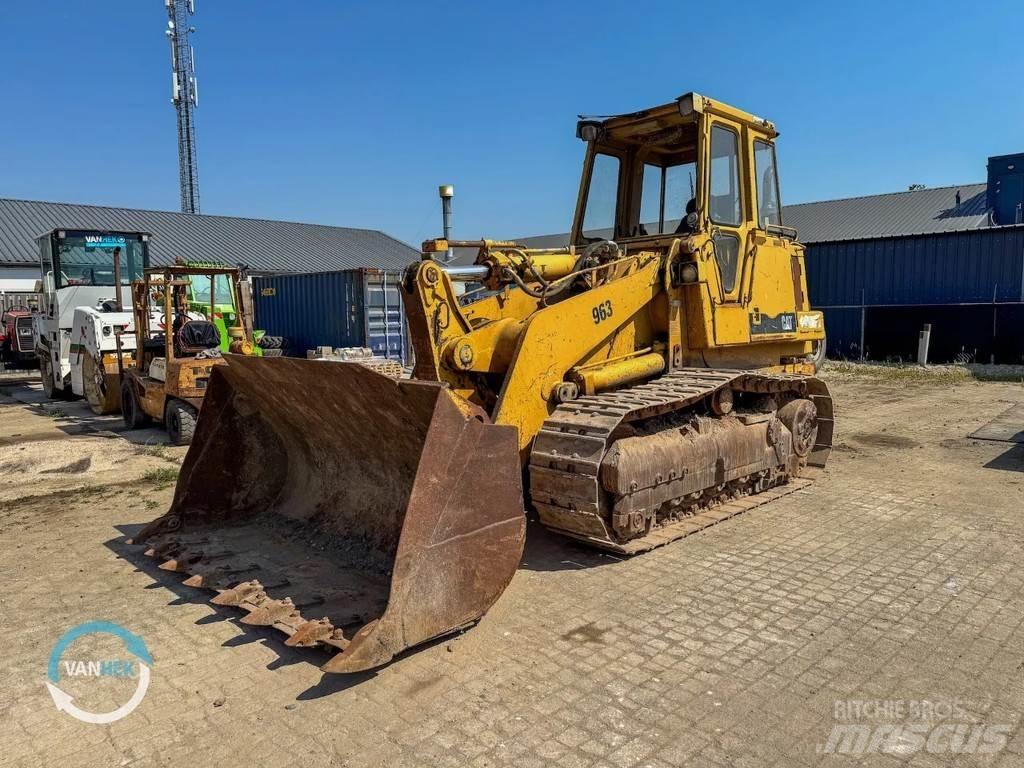 CAT 963 Paletli yükleyiciler