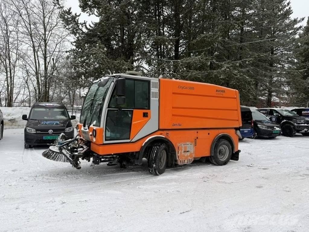 Bucher CityCat 5000 Cadde süpürücüler