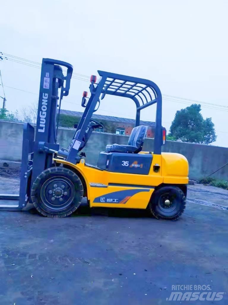 LiuGong CPC 35 Dizel forkliftler