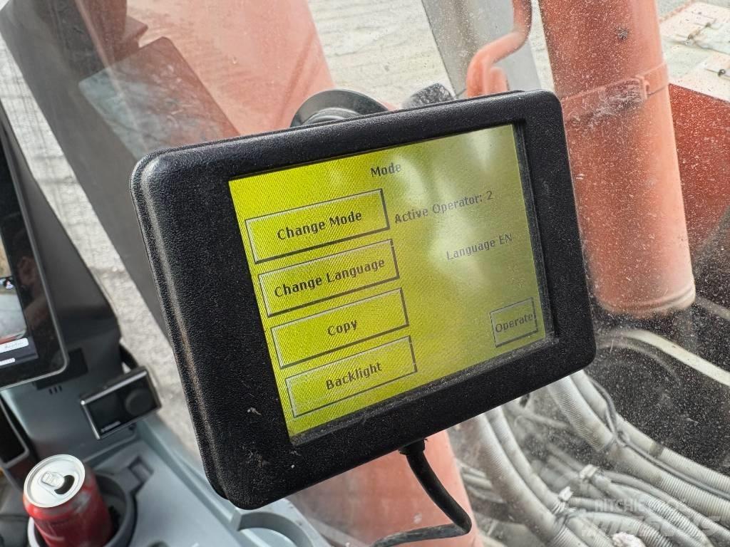 Hitachi ZX490LCH-7 Paletli ekskavatörler