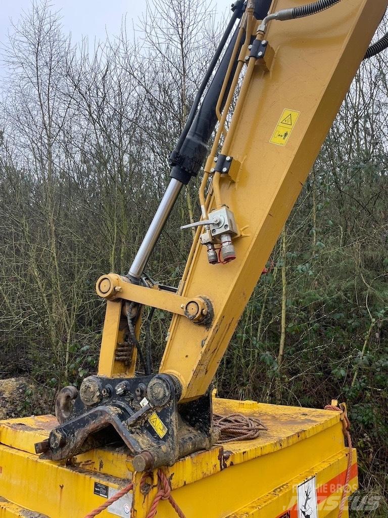 CAT 313GC Paletli ekskavatörler