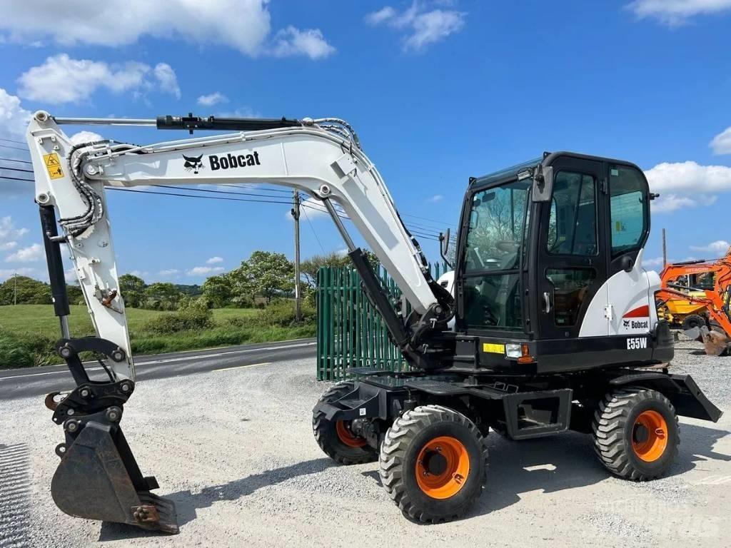 Bobcat E 55 W Lastik tekerli ekskavatörler