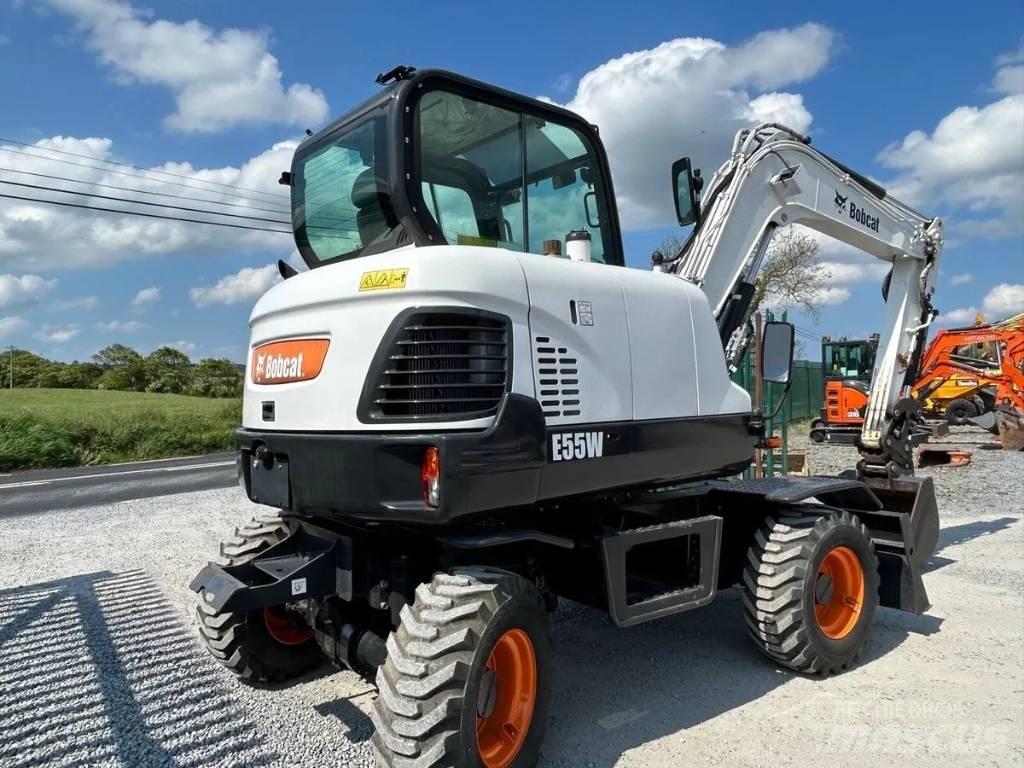 Bobcat E 55 W Lastik tekerli ekskavatörler