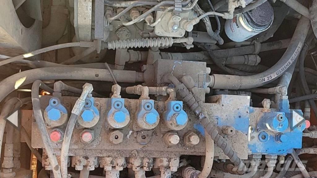 Hitachi EX 135 W Lastik tekerli ekskavatörler