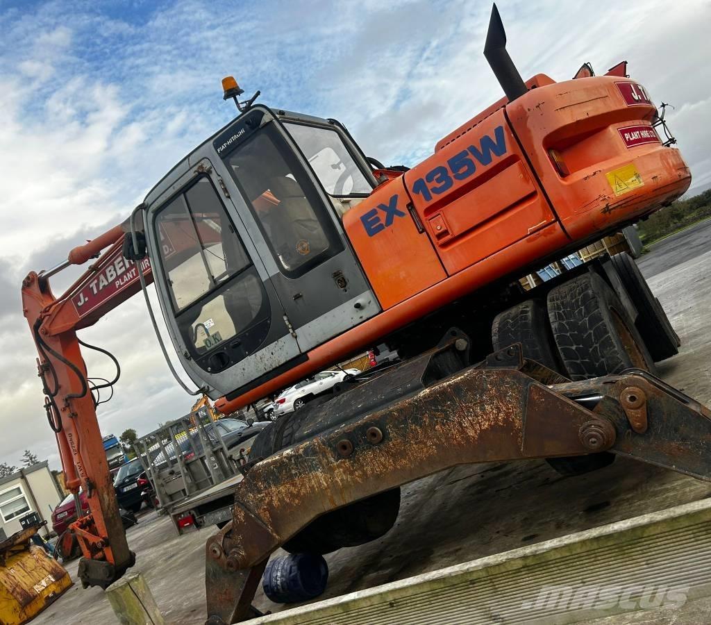 Hitachi EX 135 W Lastik tekerli ekskavatörler