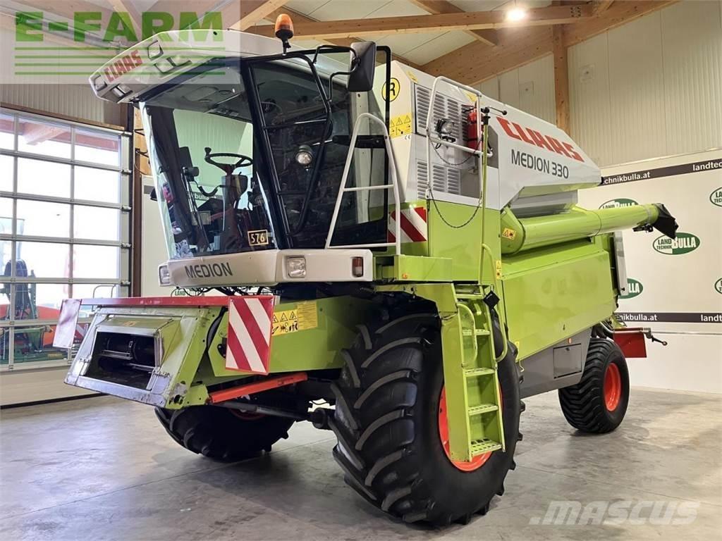 CLAAS medion 330 Biçerdöverler