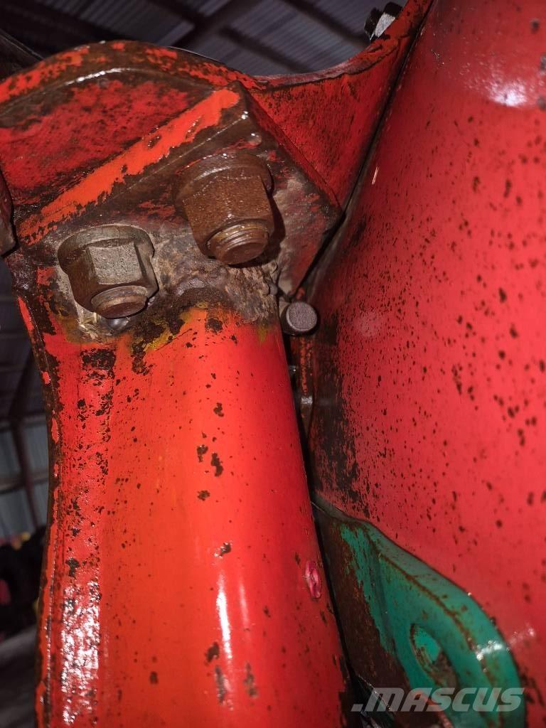 Kverneland EG85 Döner pulluklar