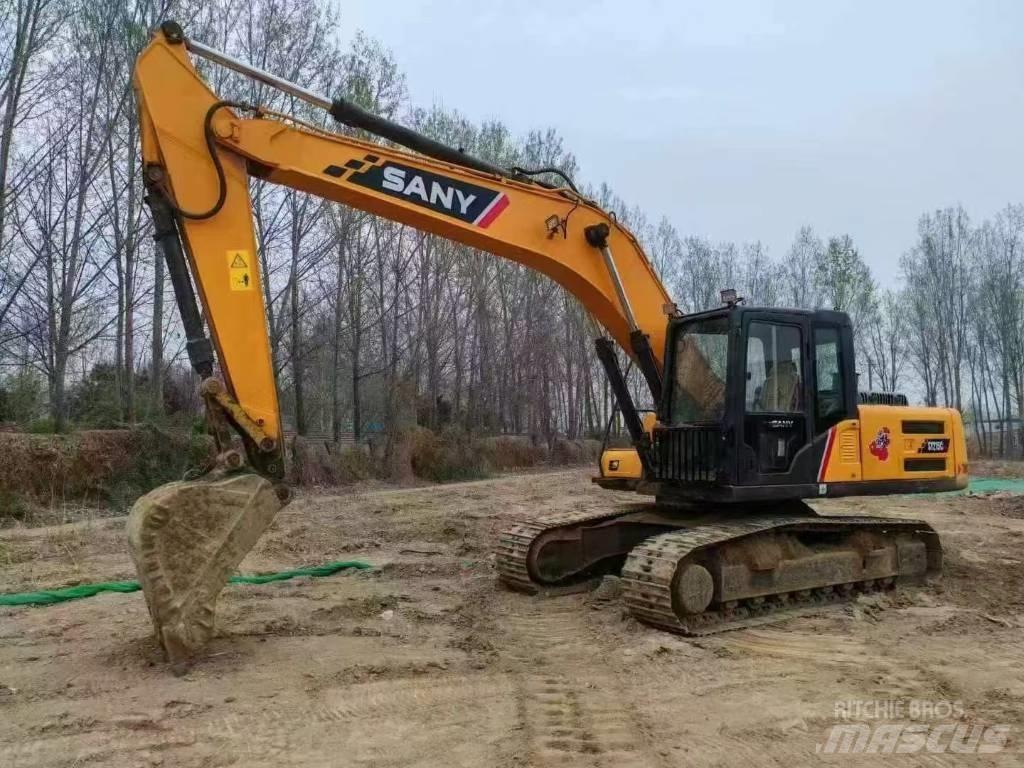 Sany SY 215 C Paletli ekskavatörler