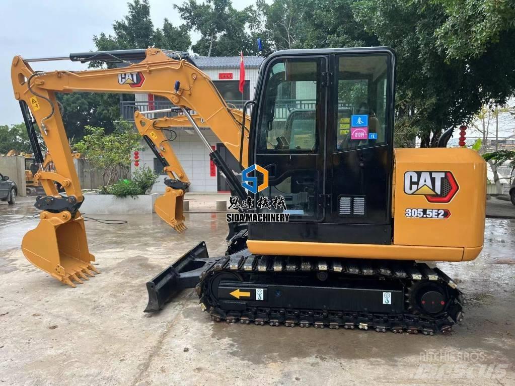 CAT 305.5E2 Mini ekskavatörler, 7 tona dek