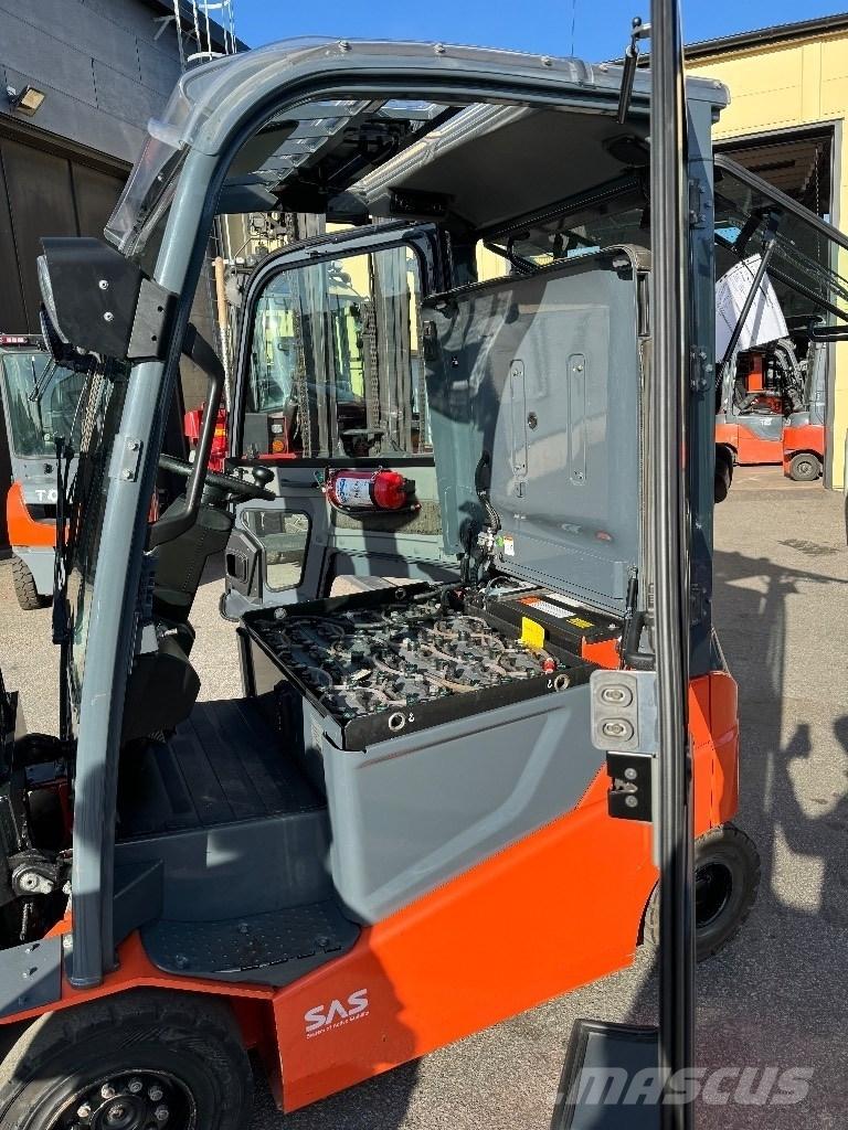 Toyota 8FBMKT30 Elektrikli forkliftler
