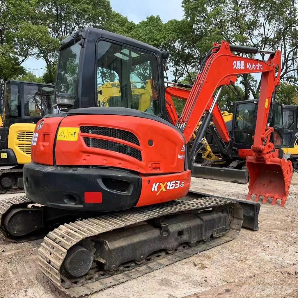 Kubota KX163 Mini ekskavatörler, 7 tona dek