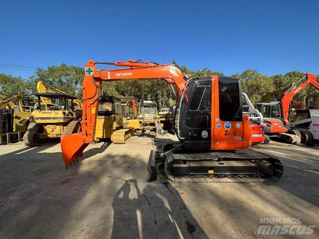 Hitachi ZX 75 Mini ekskavatörler, 7 tona dek