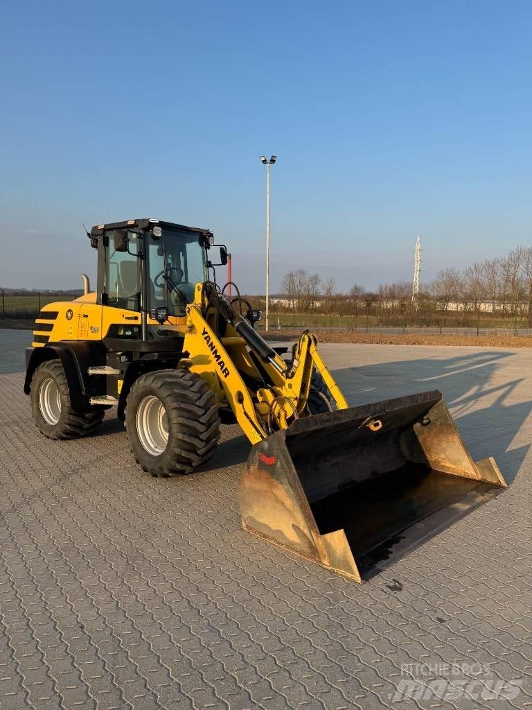 Yanmar V 120 Tekerlekli yükleyiciler