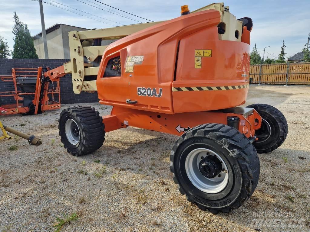 JLG 520AJ Körüklü personel platformları