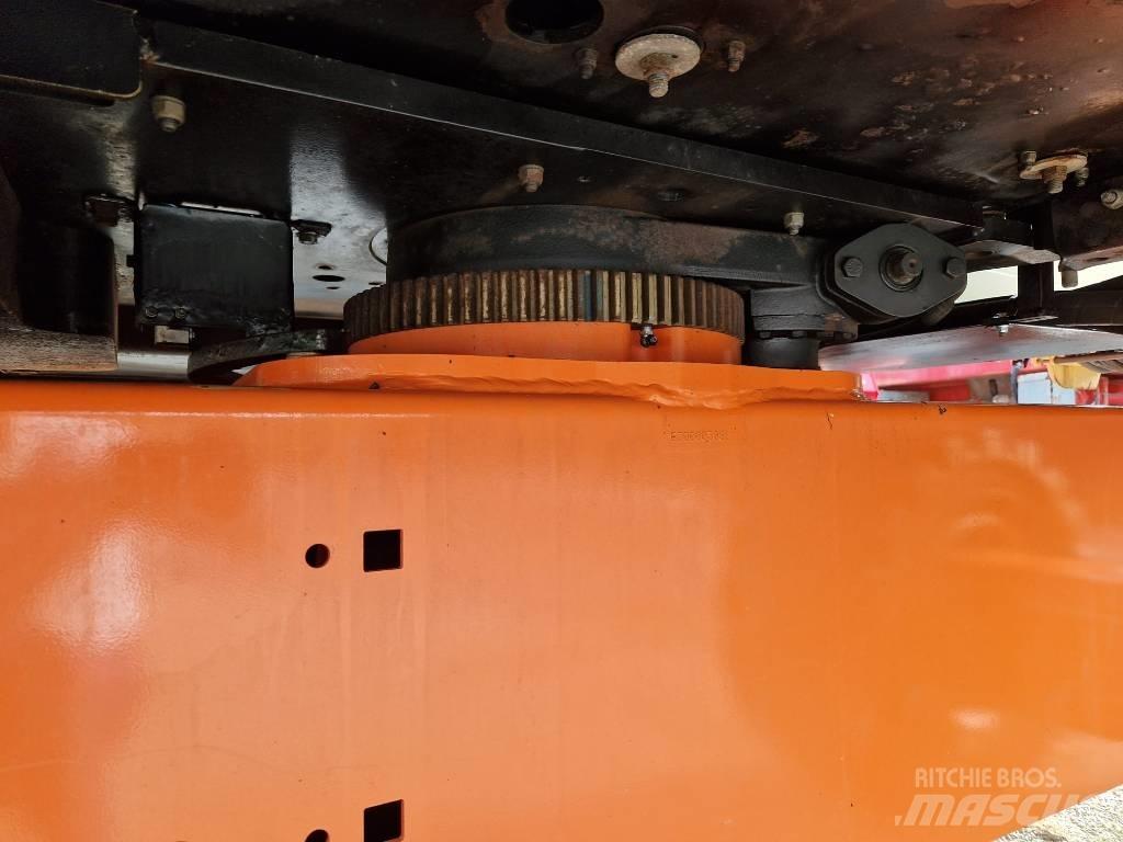 JLG 520AJ Körüklü personel platformları