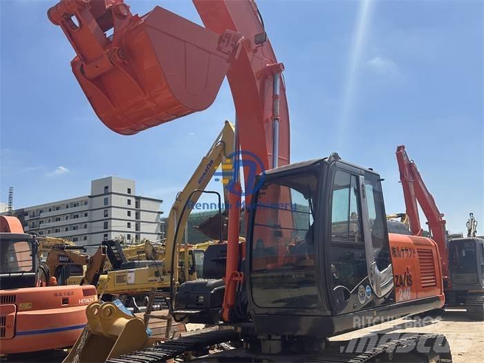 Hitachi ZX 240-3 Paletli ekskavatörler