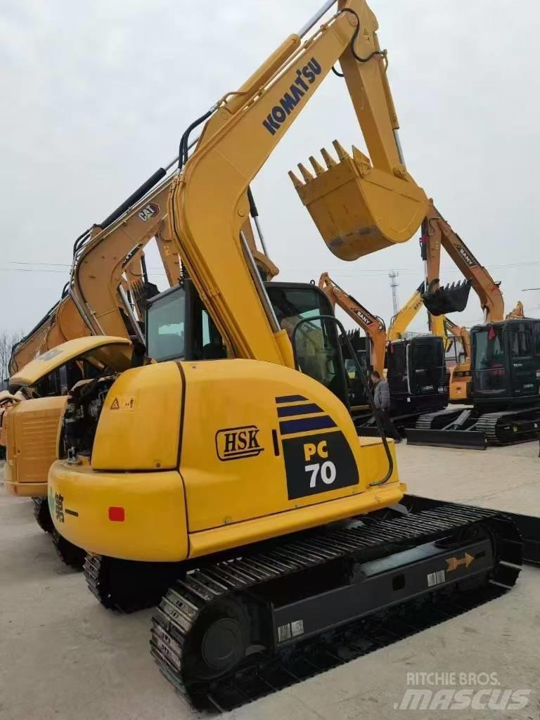 Komatsu 70-8 Paletli ekskavatörler