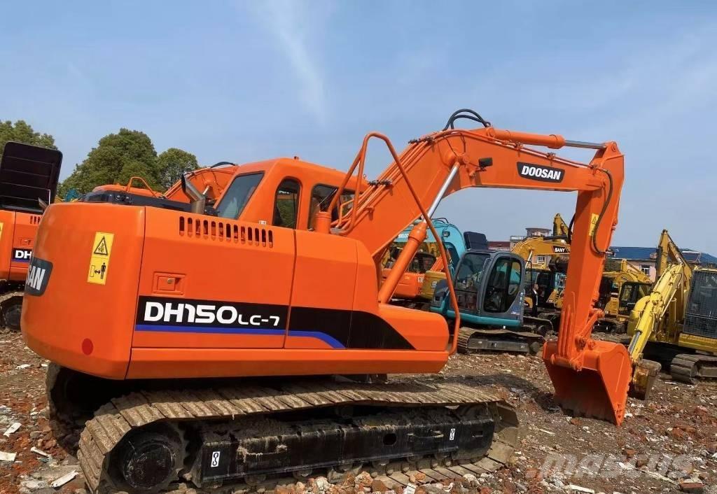 Doosan DH 150 Paletli ekskavatörler