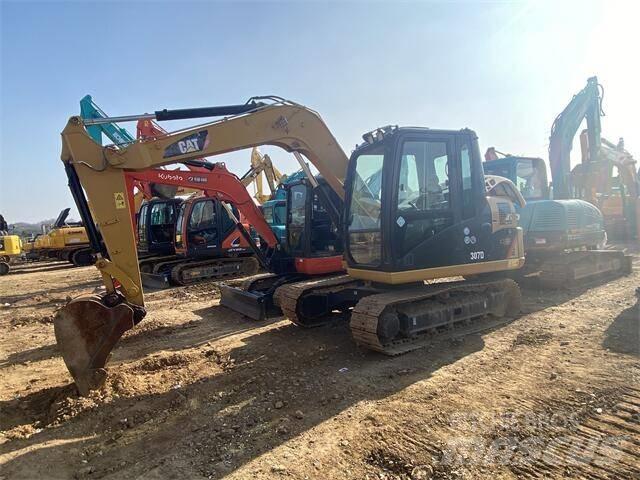CAT 307D Paletli ekskavatörler