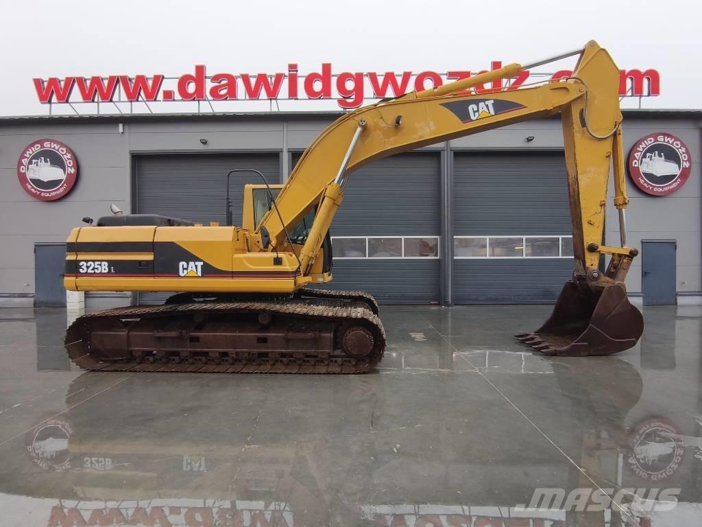 CAT 325 B L Paletli ekskavatörler