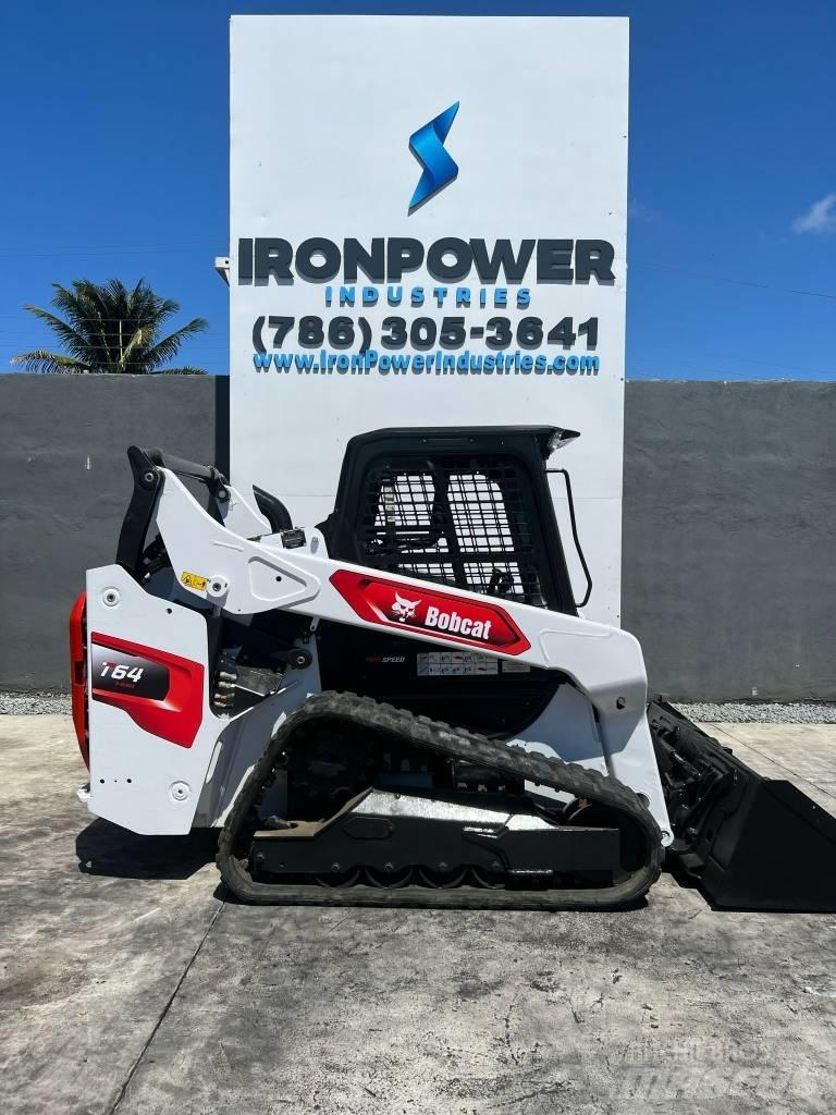 Bobcat T 64 Skid steer loderler