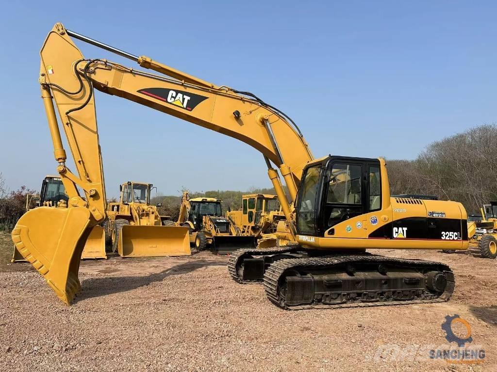CAT 325 CL Paletli ekskavatörler