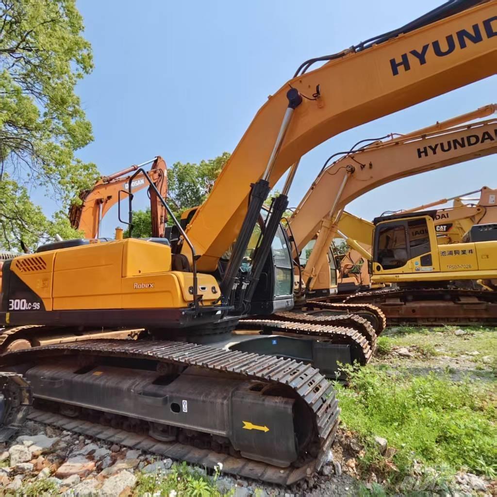 Hyundai Robex 300 LC Paletli ekskavatörler