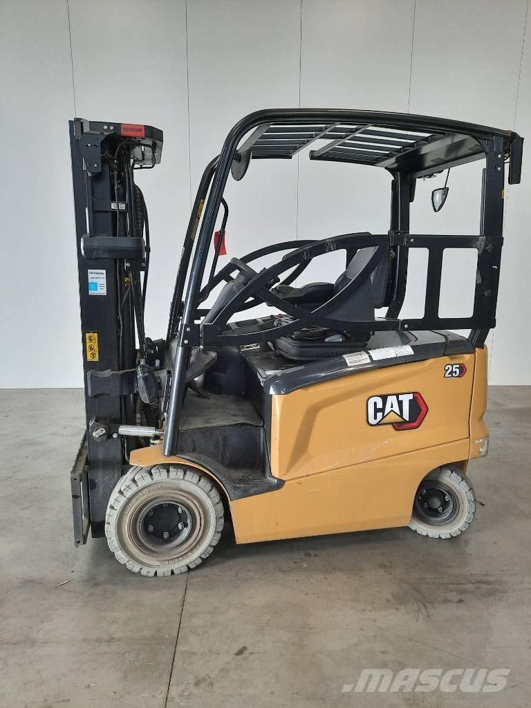 CAT EP25CN Elektrikli forkliftler