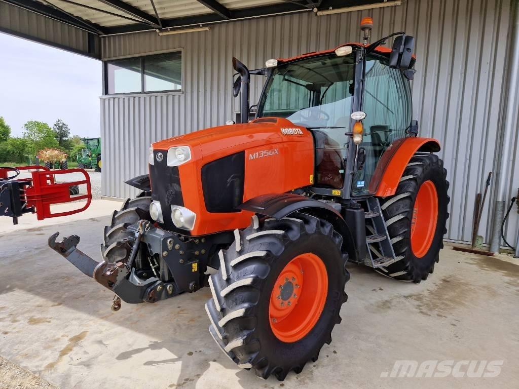 Kubota M 135 GX Traktörler