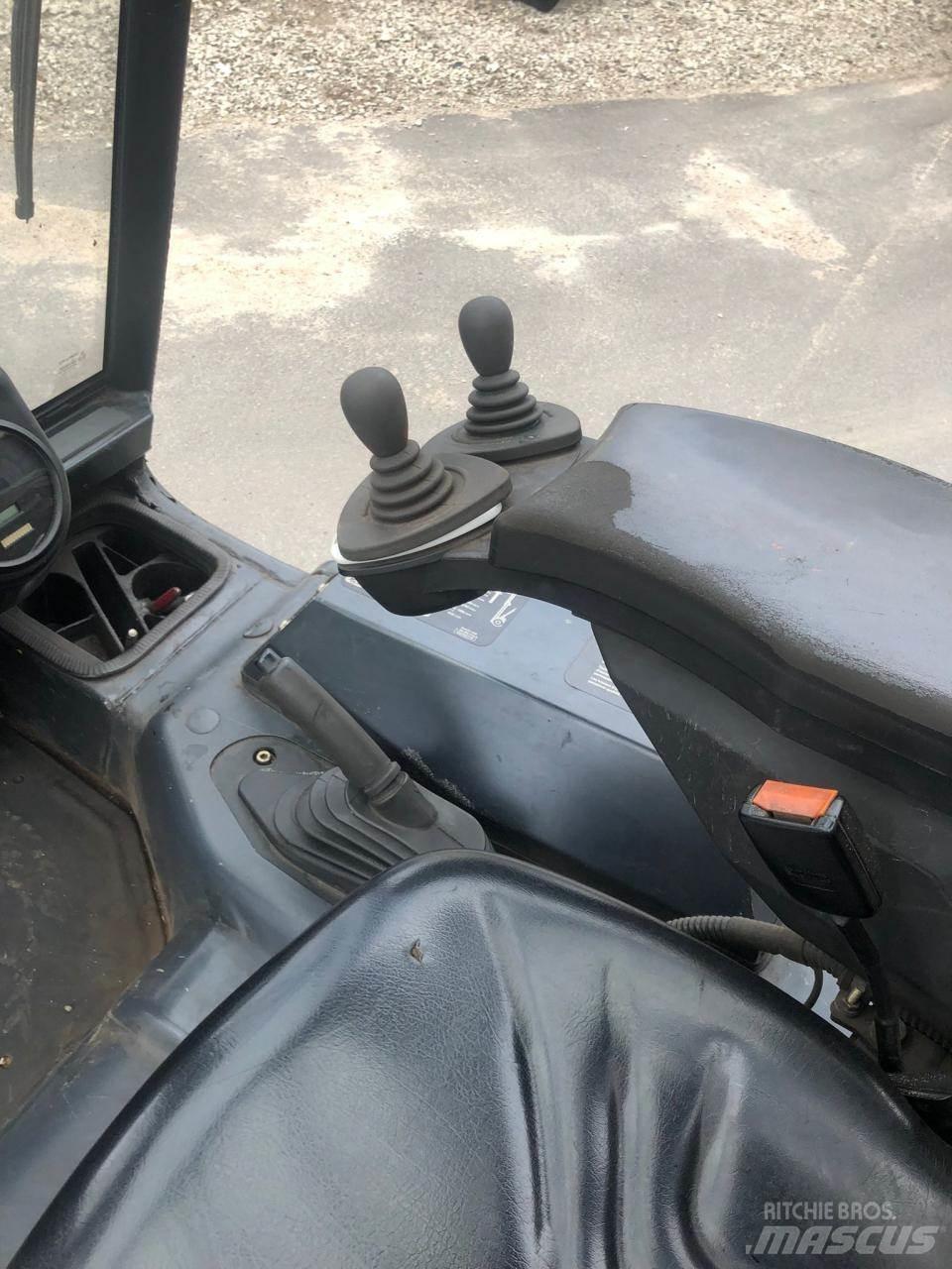 Linde E 25 Elektrikli forkliftler
