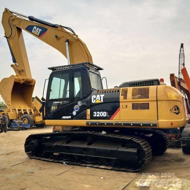 CAT 320D Paletli ekskavatörler