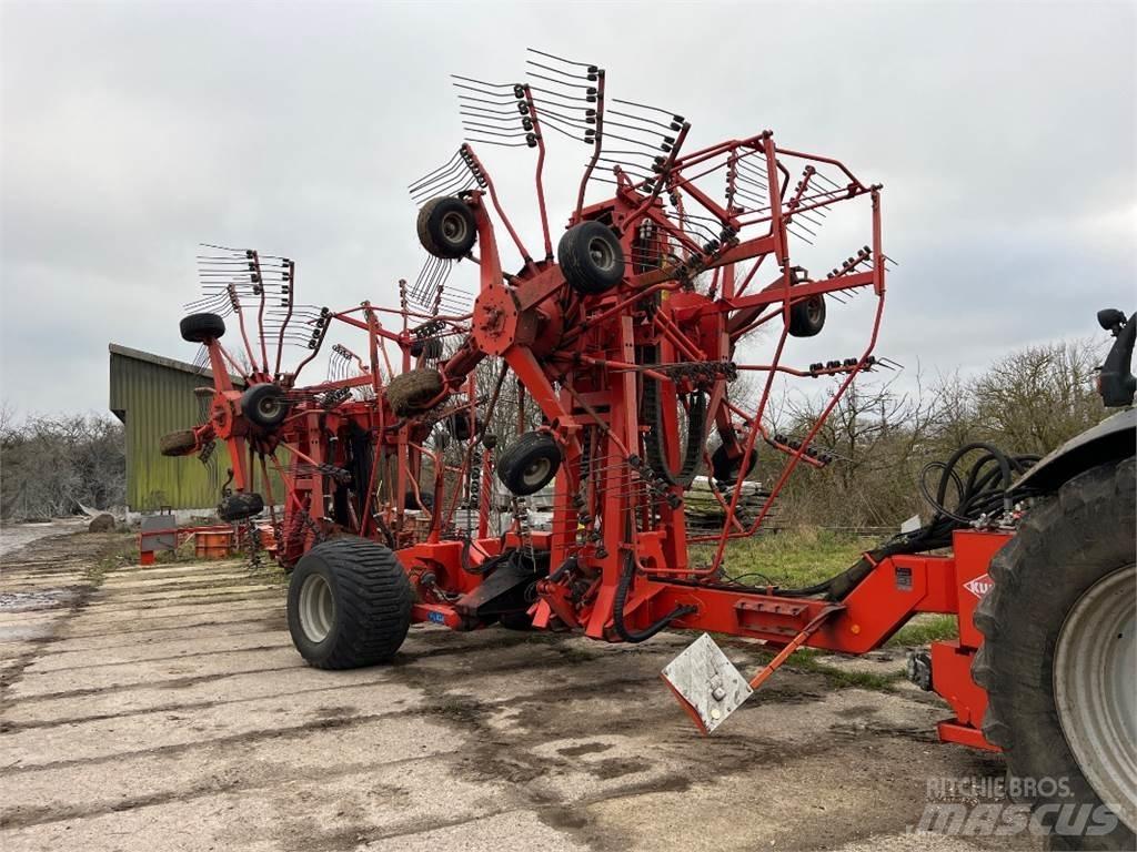 Kuhn GA 15021 Kendi yürür saman makinaları