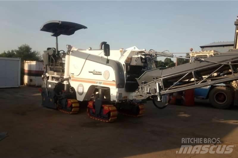 Wirtgen W100F Diger kamyonlar