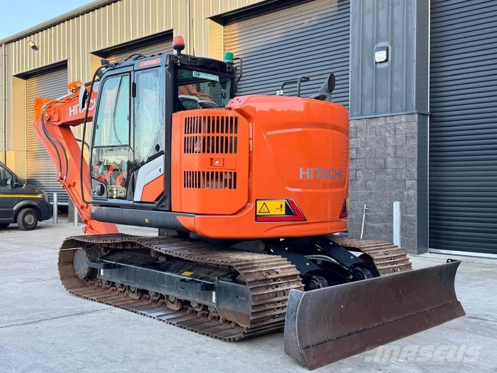 Hitachi ZX 135 US-7 Paletli ekskavatörler