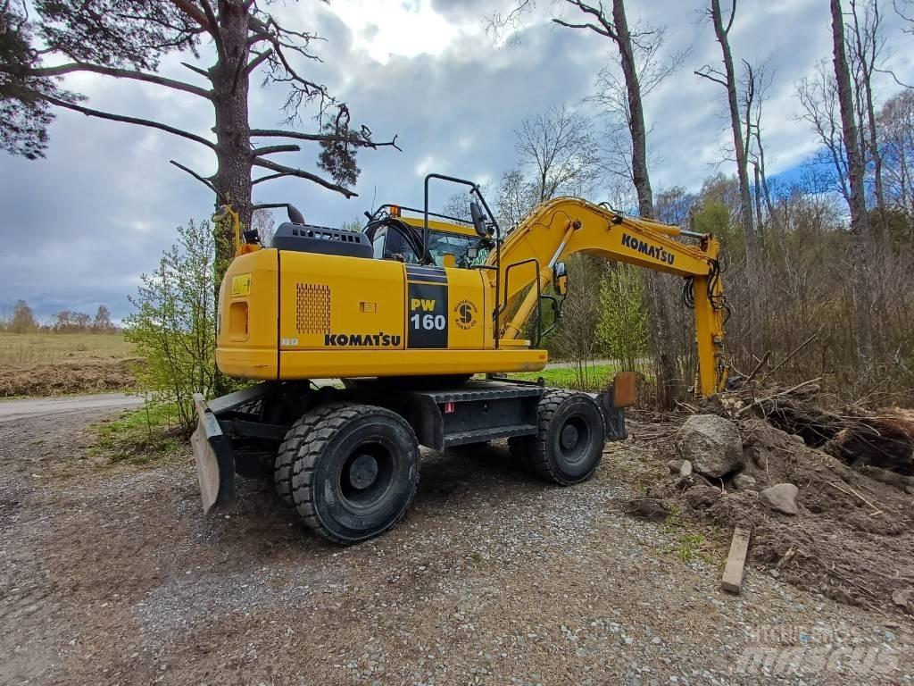 Komatsu PW 160-7E0 Lastik tekerli ekskavatörler