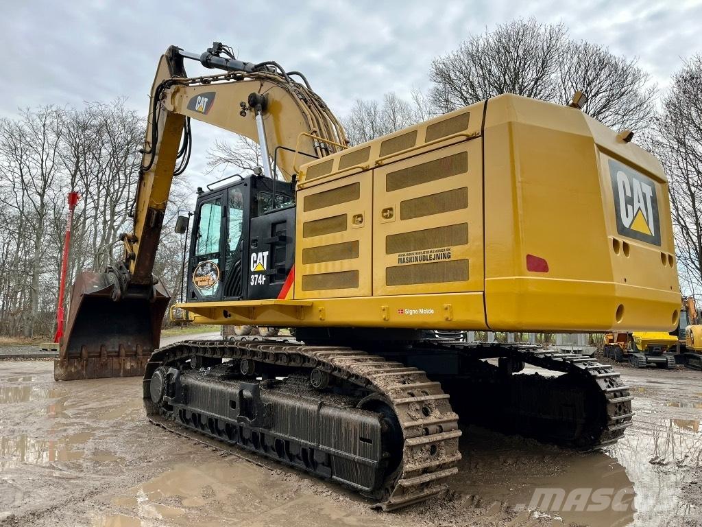 CAT 374 F L Paletli ekskavatörler