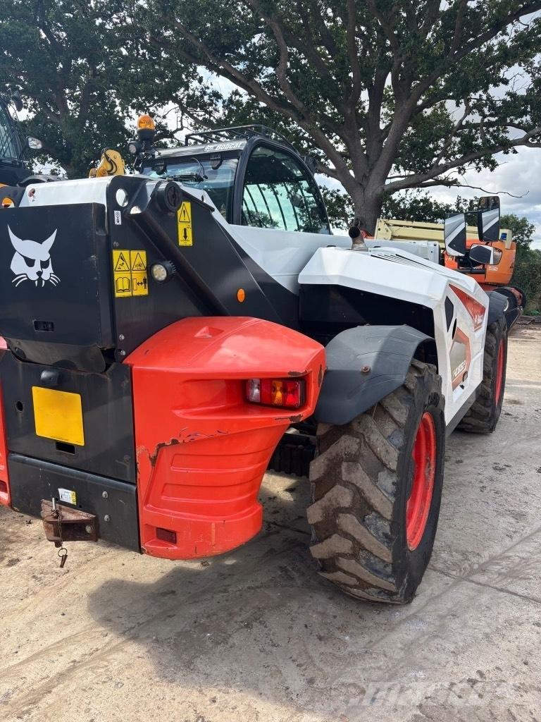 Bobcat T 40.180 Teleskopik yükleyiciler