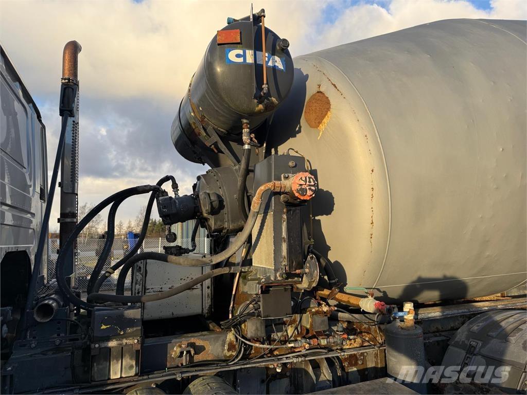 Scania P420 8x4 Transmikserler