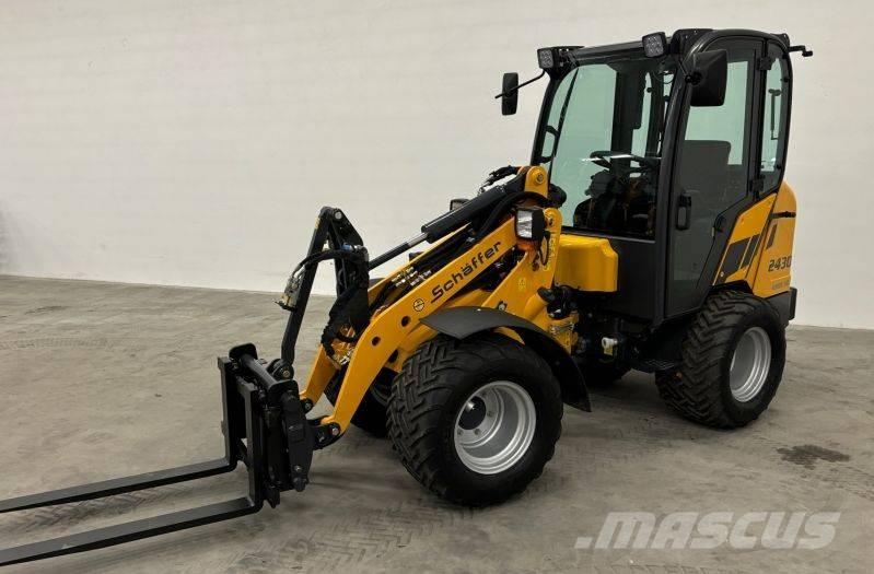 Schäffer 2430 HD Skid steer loderler