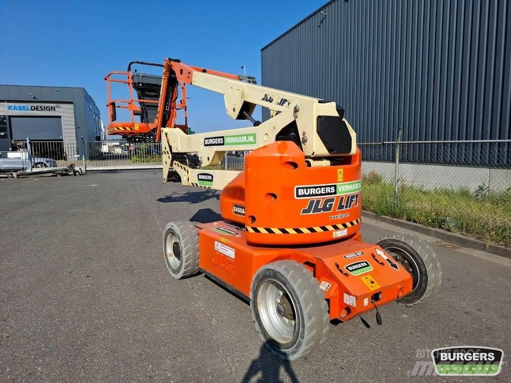 JLG E450 AJ Körüklü personel platformları