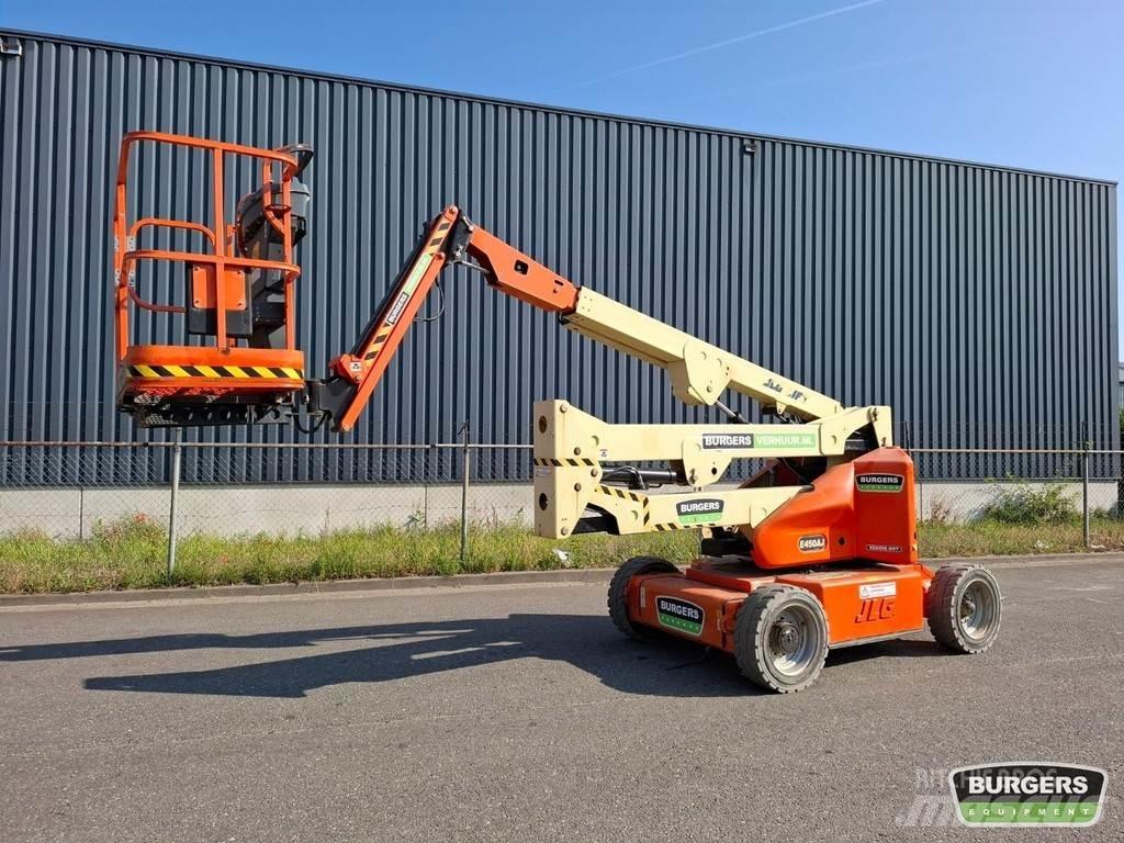JLG E450 AJ Körüklü personel platformları