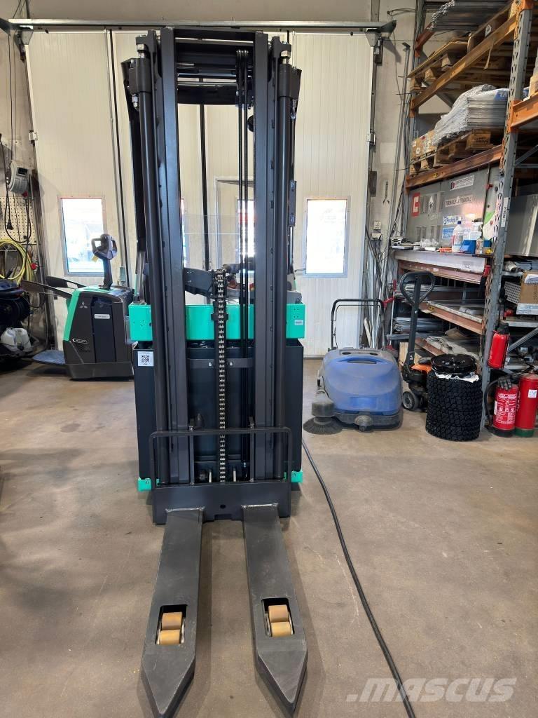 Mitsubishi SBR16N2 Akülü depo ekipmanları