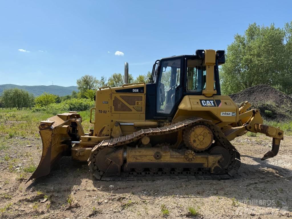 CAT D6N XL Paletli dozerler