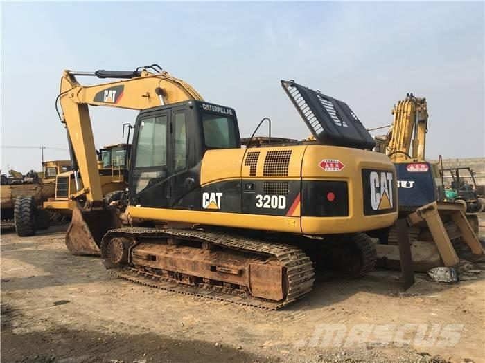 CAT 320 D Paletli ekskavatörler