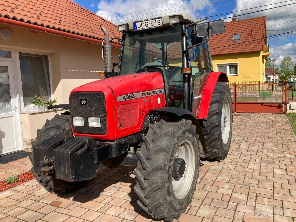 Massey Ferguson 4365 Traktörler
