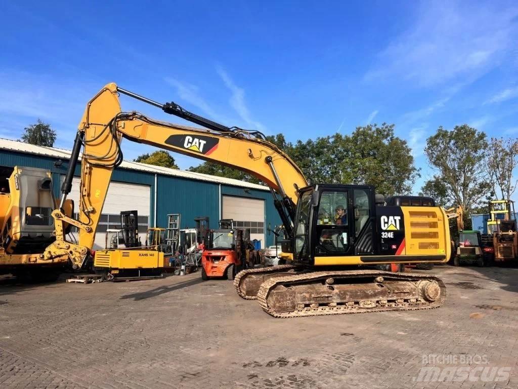 CAT 324EL Paletli ekskavatörler