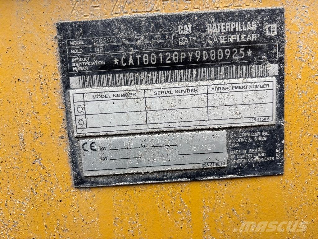 CAT 120 AWD Diger