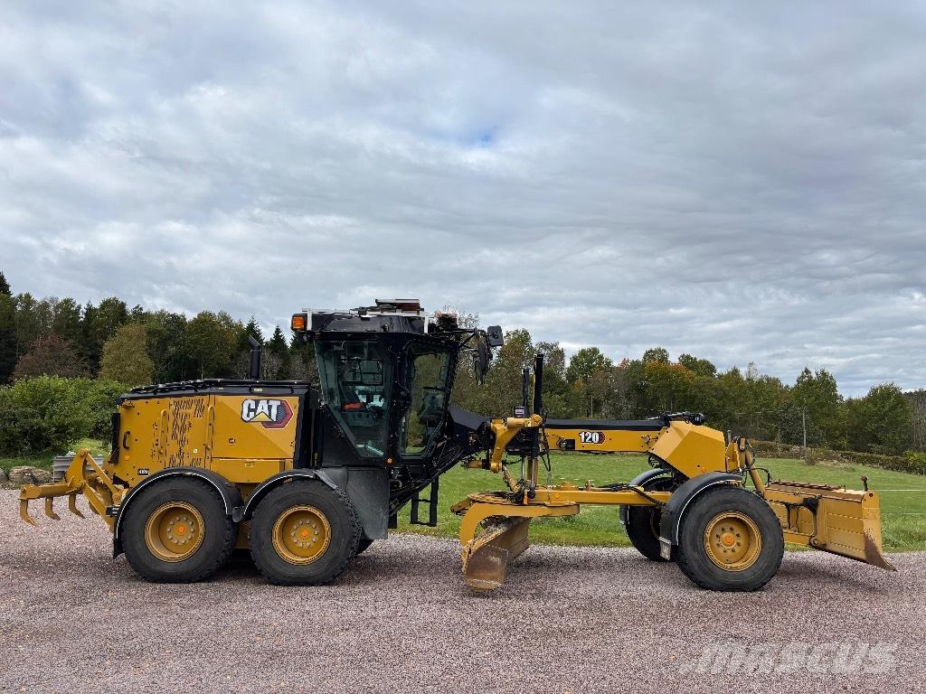 CAT 120 AWD Diger