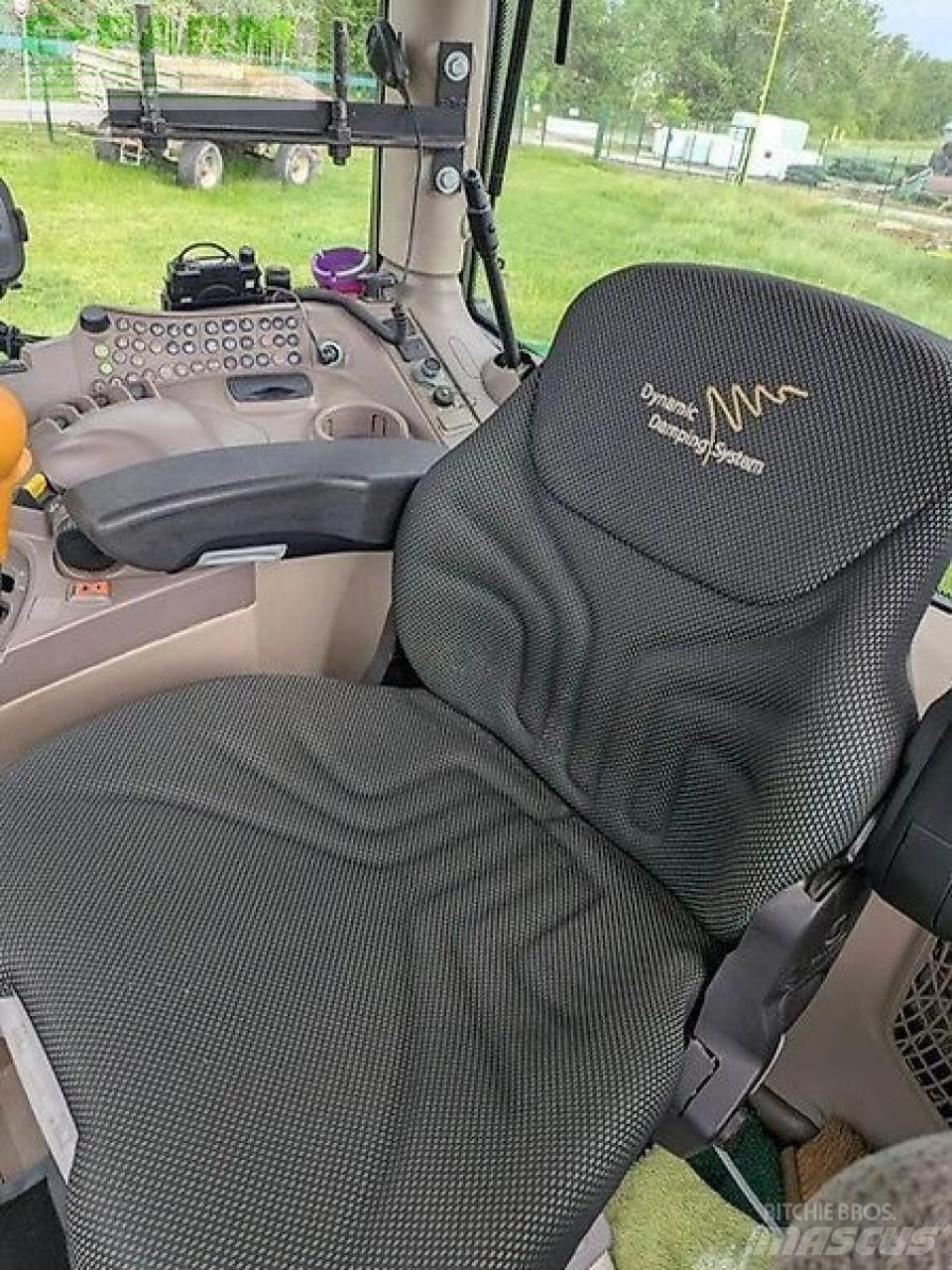 John Deere 6215 r Traktörler